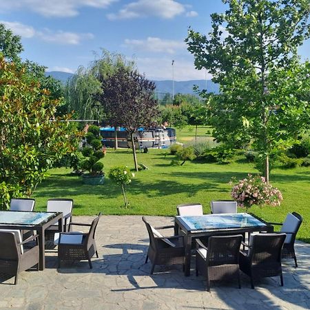 סקופיה Green Villa Rodna מראה חיצוני תמונה