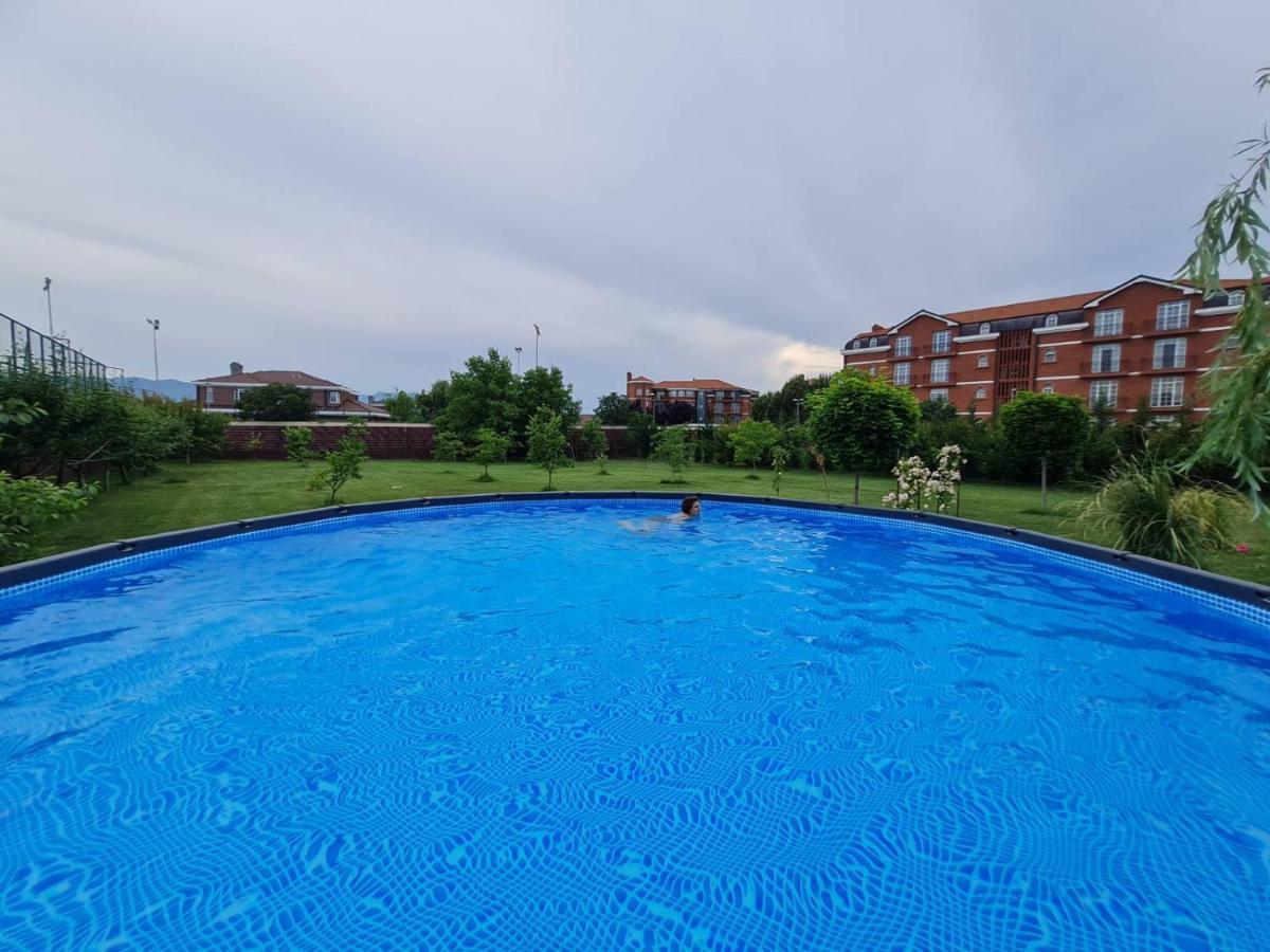 סקופיה Green Villa Rodna מראה חיצוני תמונה